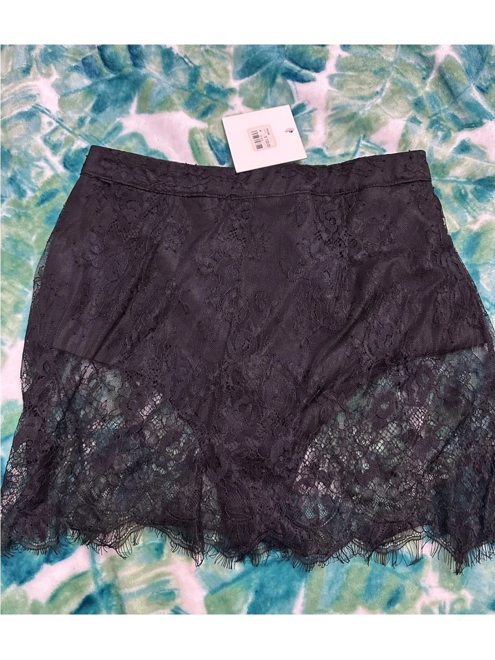 Seek The Label Skirt,M,NWT,Retail $120